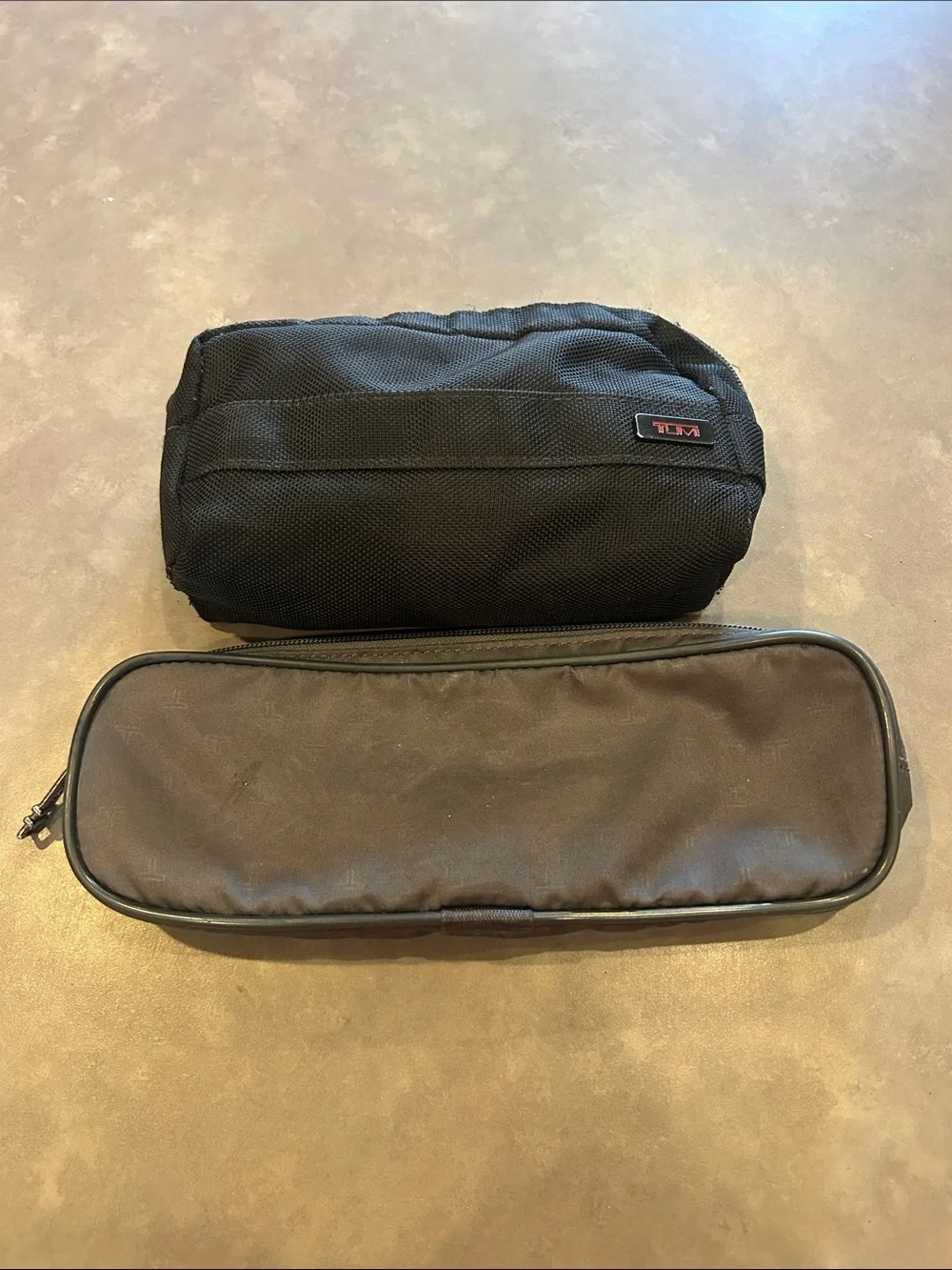 TUMI travel organizers Set/2